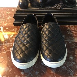 Quilted Steve Madden’s